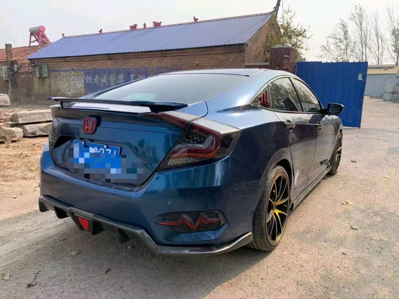 济南18年本田思域8