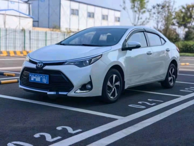 济南18年丰田雷凌8