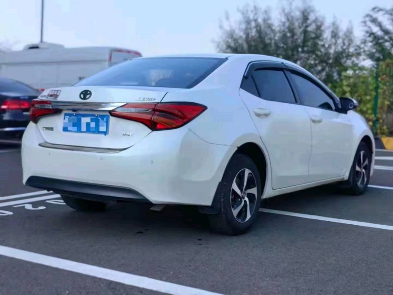 济南18年丰田雷凌3