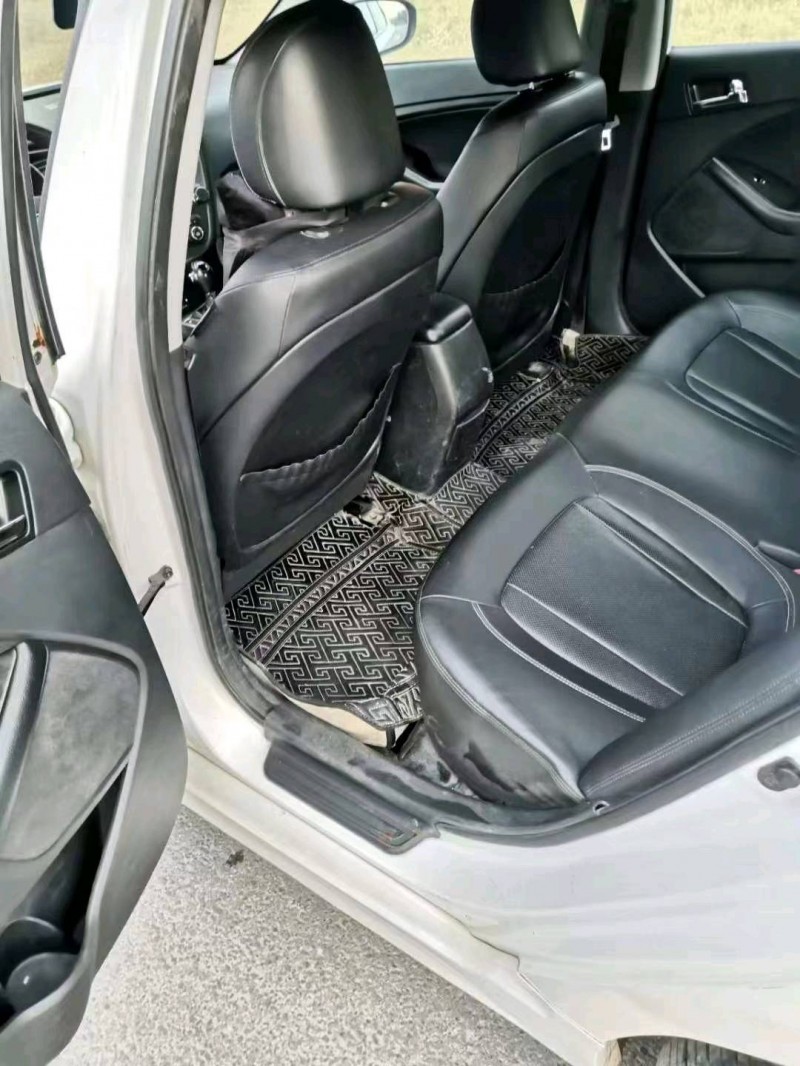 济南13年起亚K53