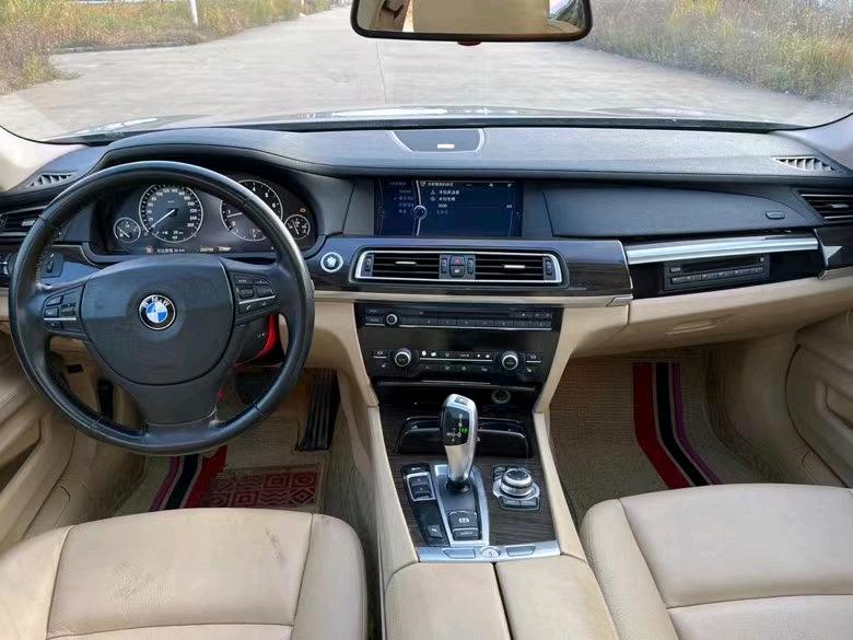 盐城09年宝马7系7