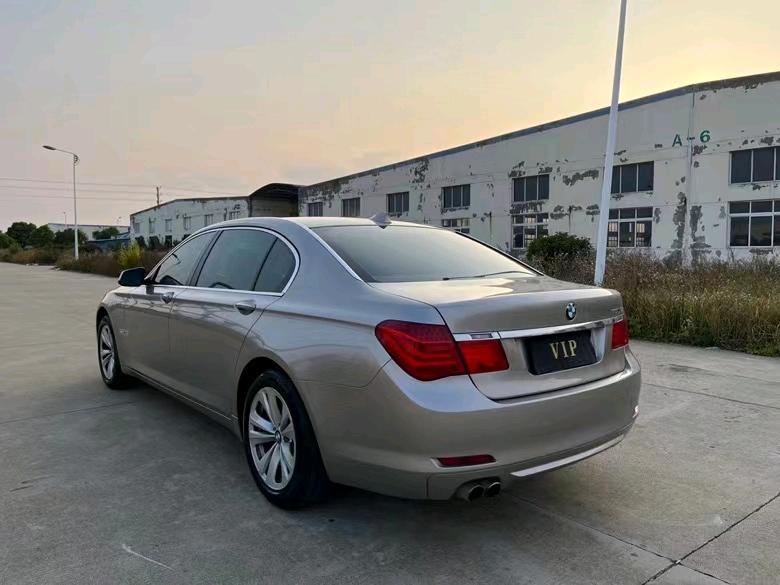 盐城09年宝马7系9