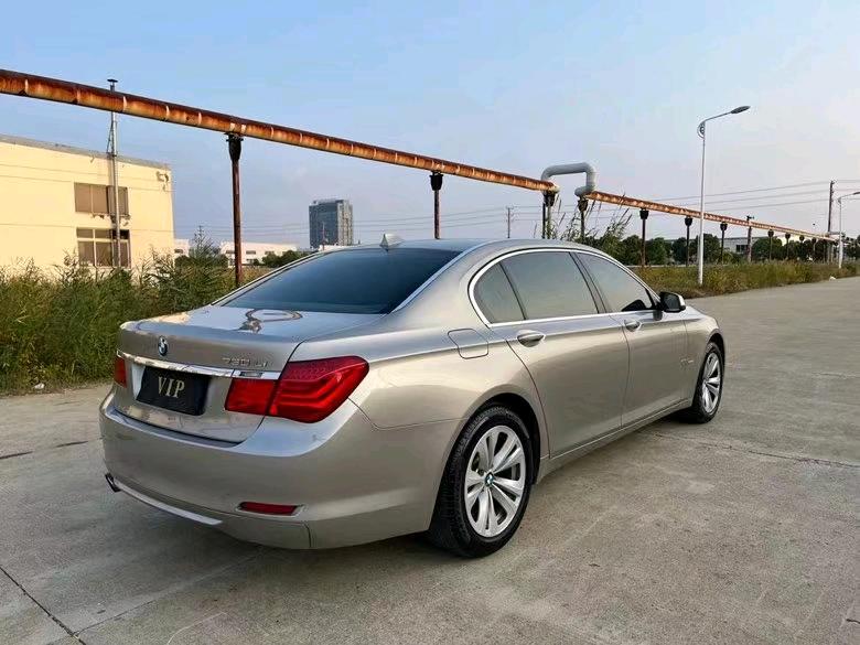 盐城09年宝马7系8