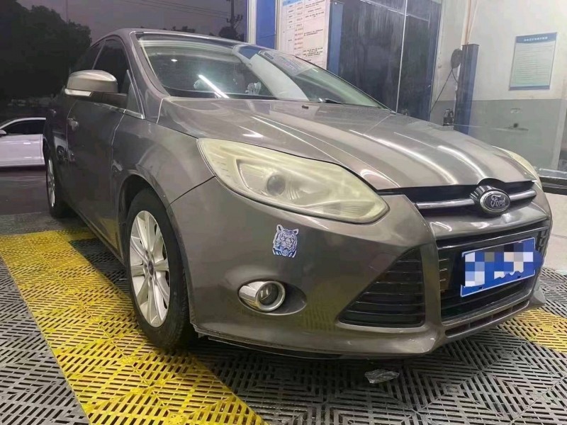 济南12年福特福克斯2