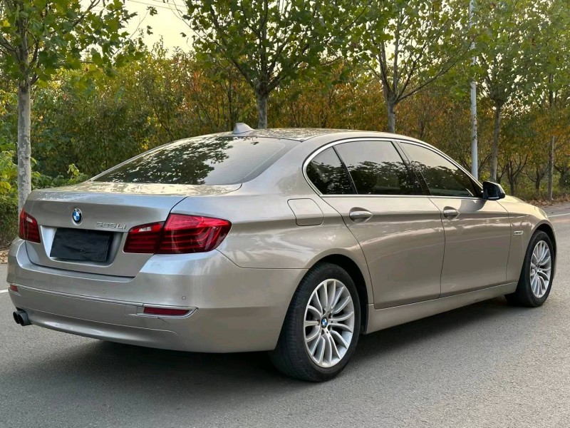 徐州16年宝马5系3