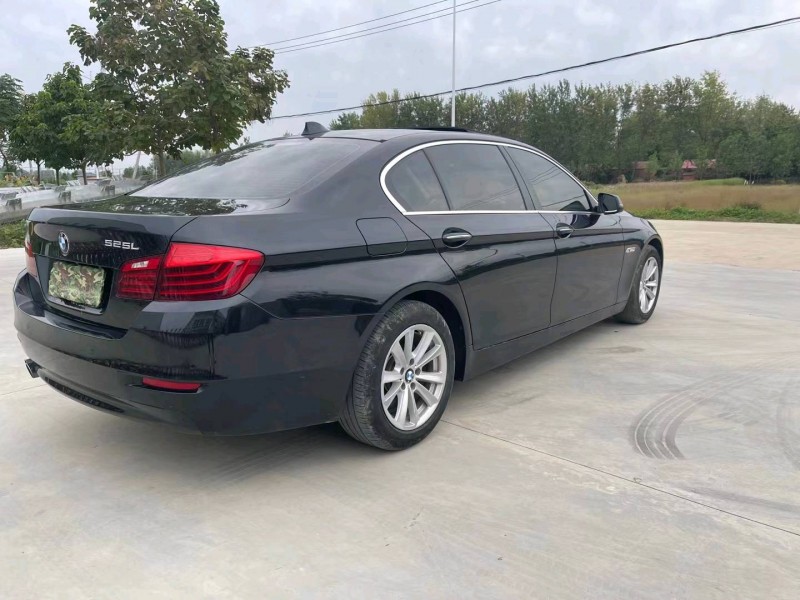 徐州17年宝马5系8