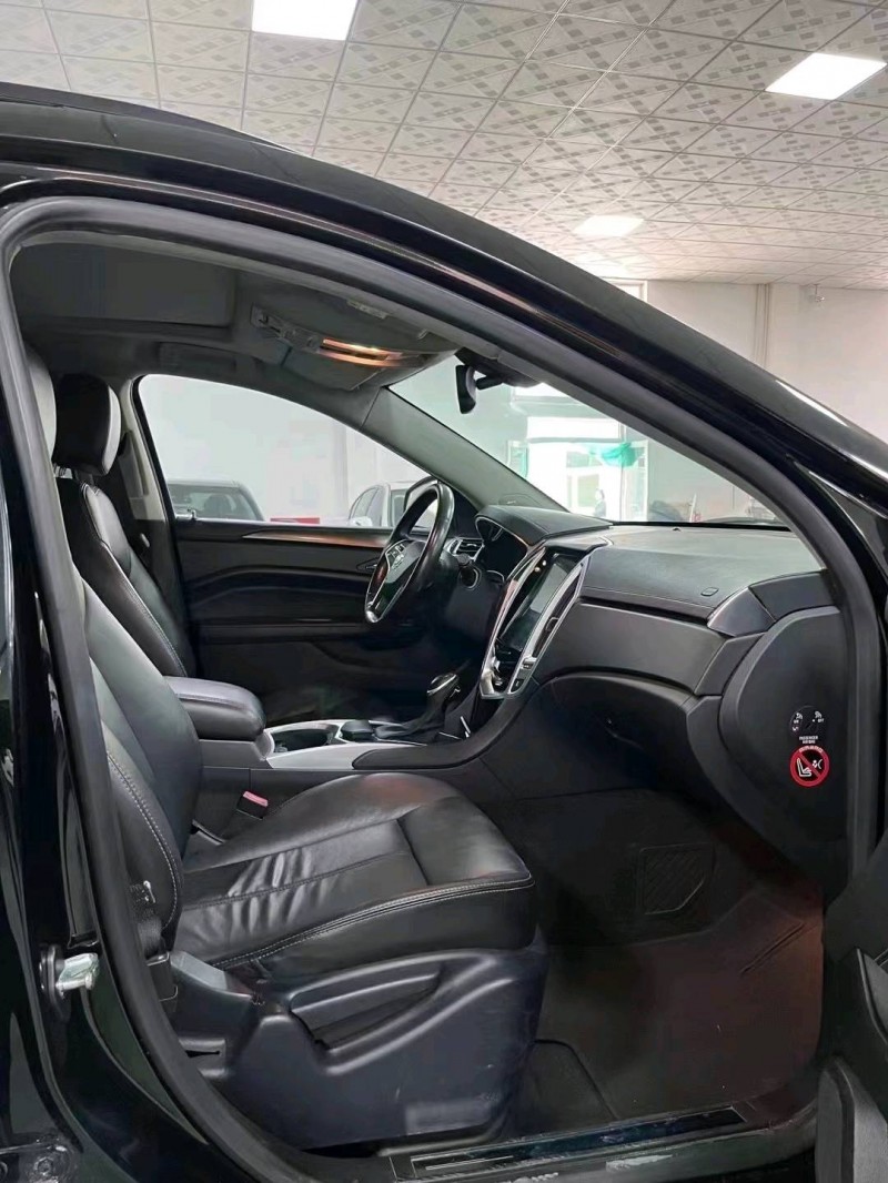 廊坊15年凯迪拉克SRX4