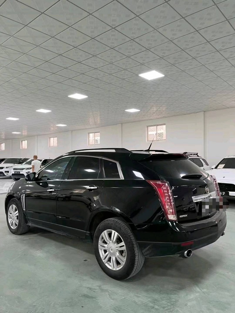 廊坊15年凯迪拉克SRX7