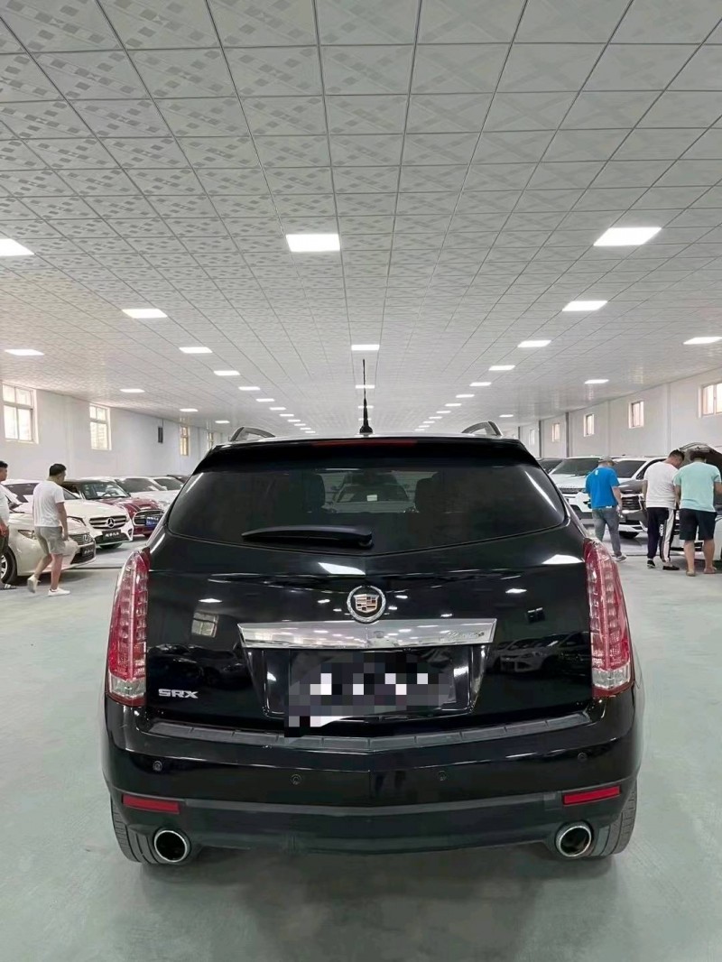 廊坊15年凯迪拉克SRX9