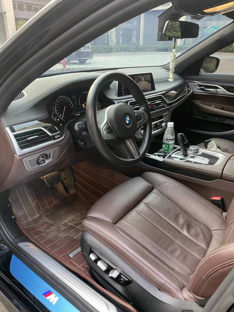 徐州18年宝马7系6