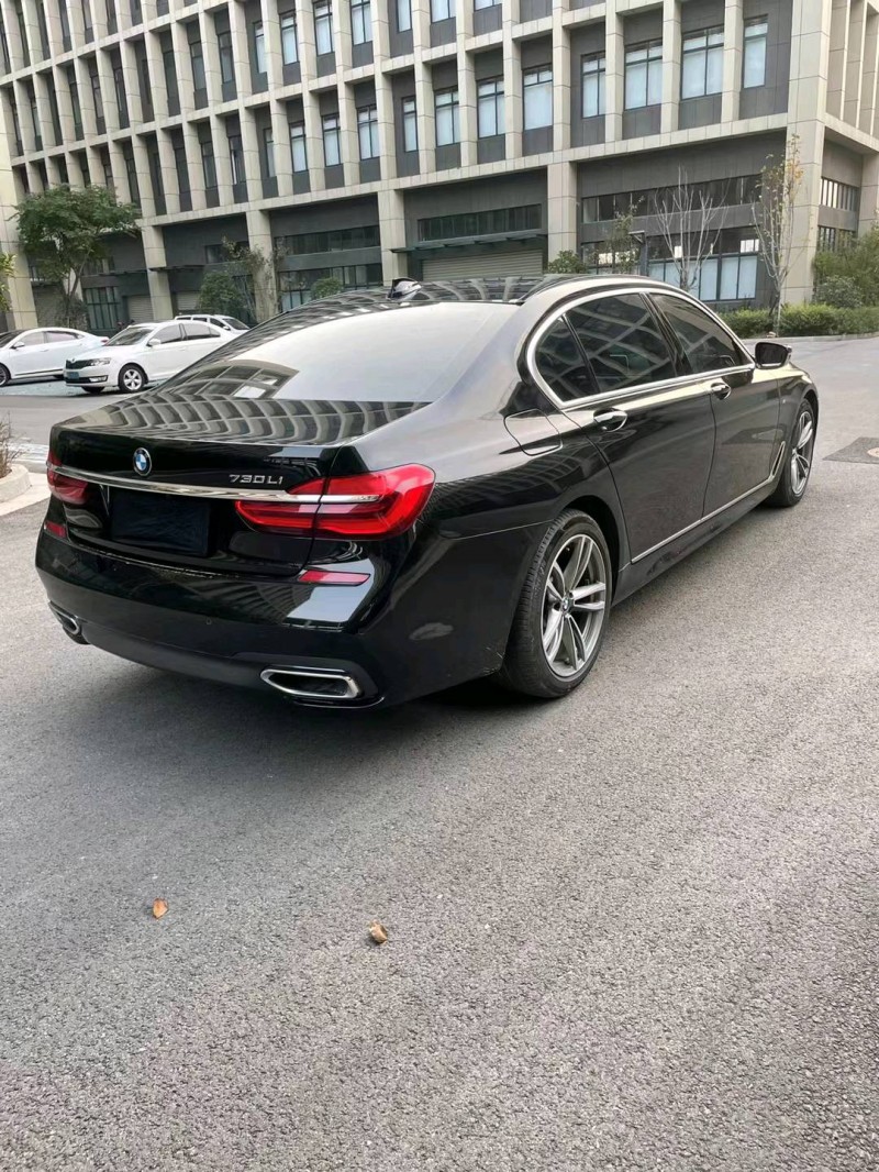 徐州18年宝马7系8