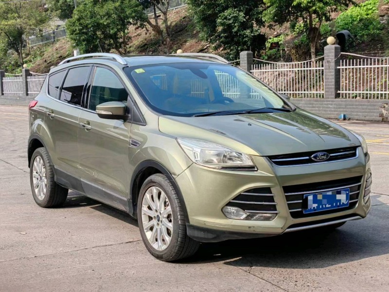 重庆13年福特翼虎9