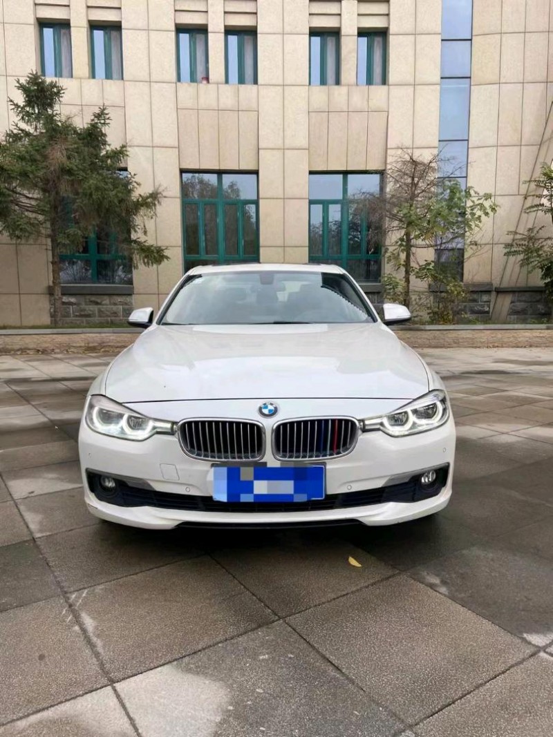 北京18年宝马3系1