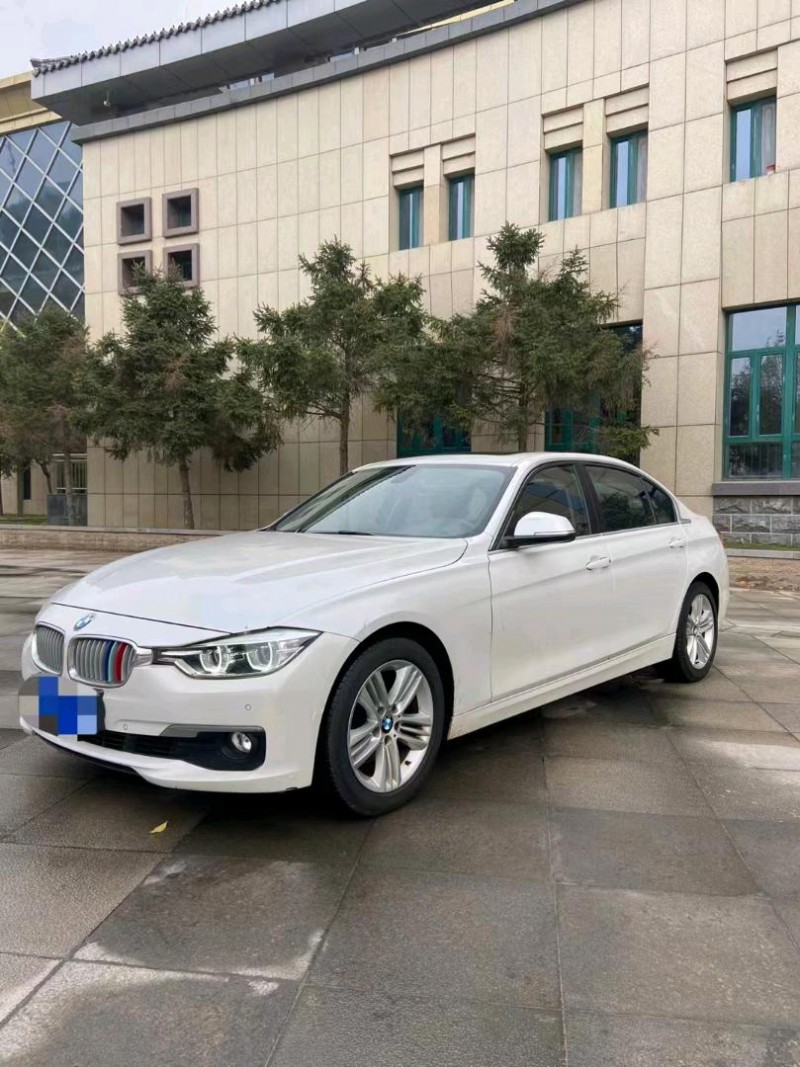 北京18年宝马3系2