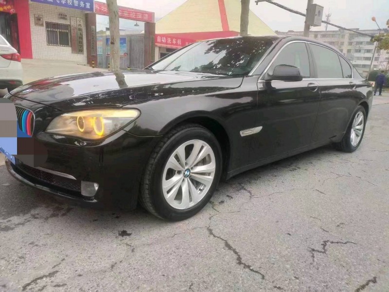 北京11年宝马7系3