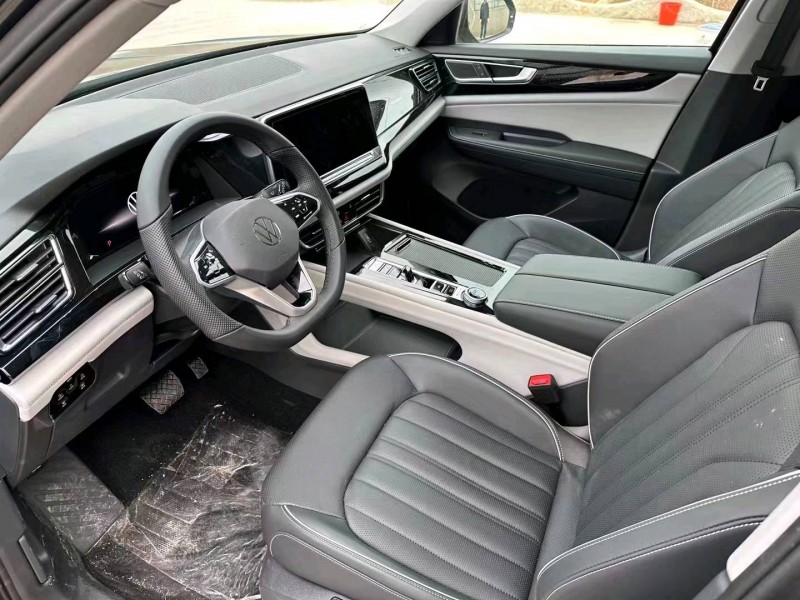 邯郸22年大众途昂8