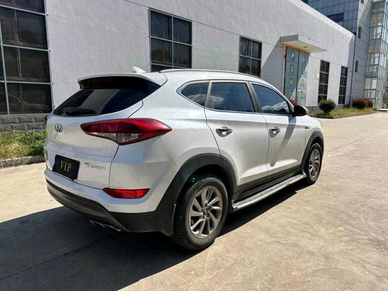 盐城17年现代途胜4