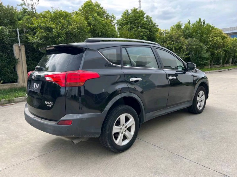 盐城13年丰田RAV4荣放4