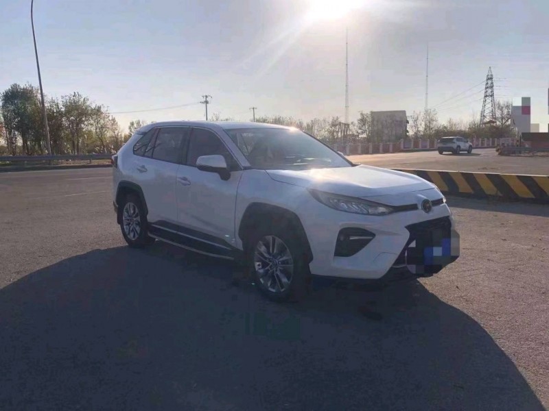 邯郸21年丰田威兰达3