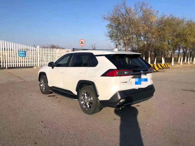 邯郸21年丰田威兰达4