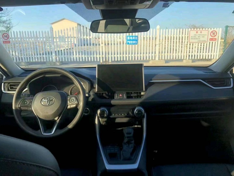 邯郸21年丰田威兰达5
