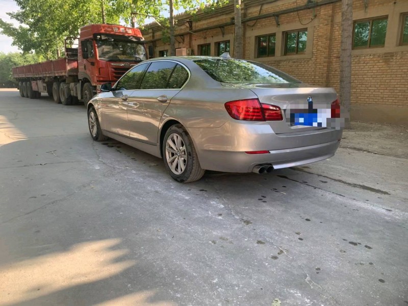 保定13年宝马5系8