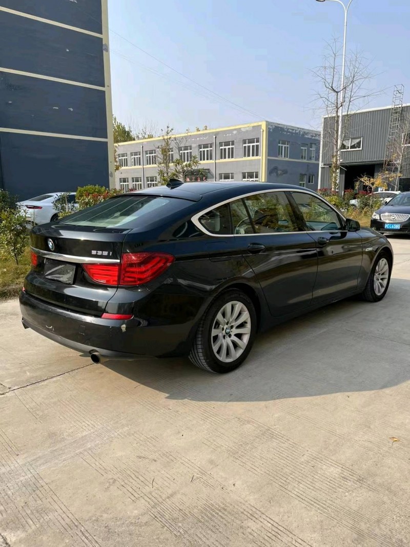 徐州12年宝马5系GT8