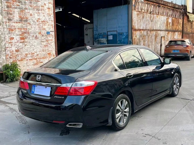 广州15年本田雅阁8