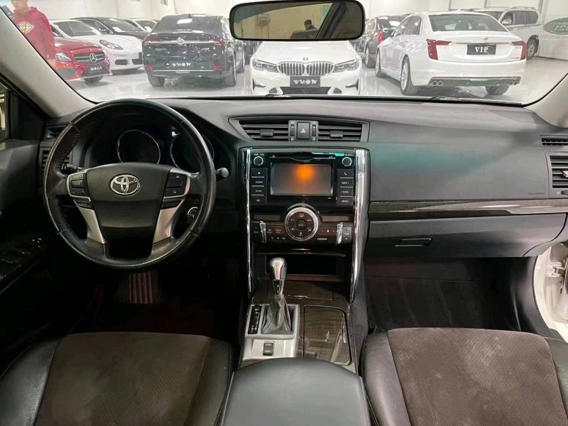 廊坊15年丰田锐志6