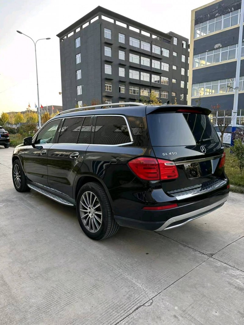 徐州16年奔驰GL4