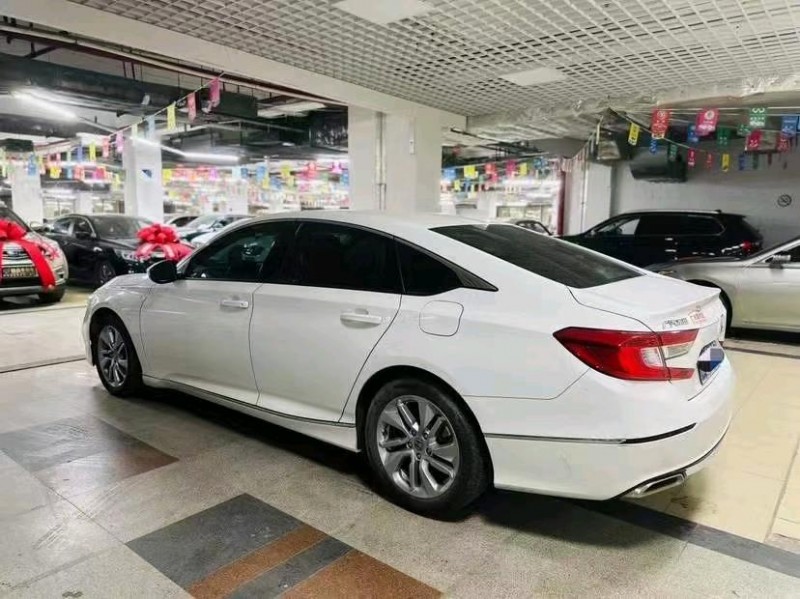 广州18年本田雅阁7