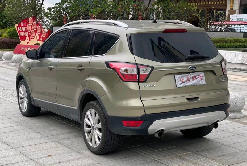 广州16年福特翼虎1