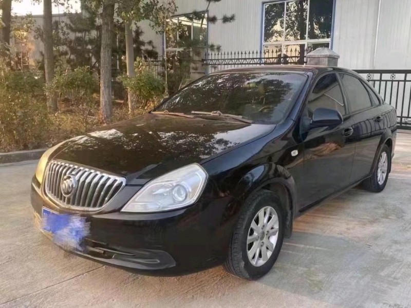 青岛15年别克凯越3