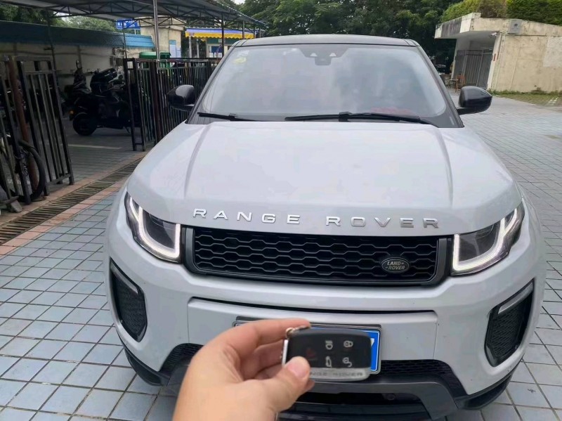 广州16年路虎极光1