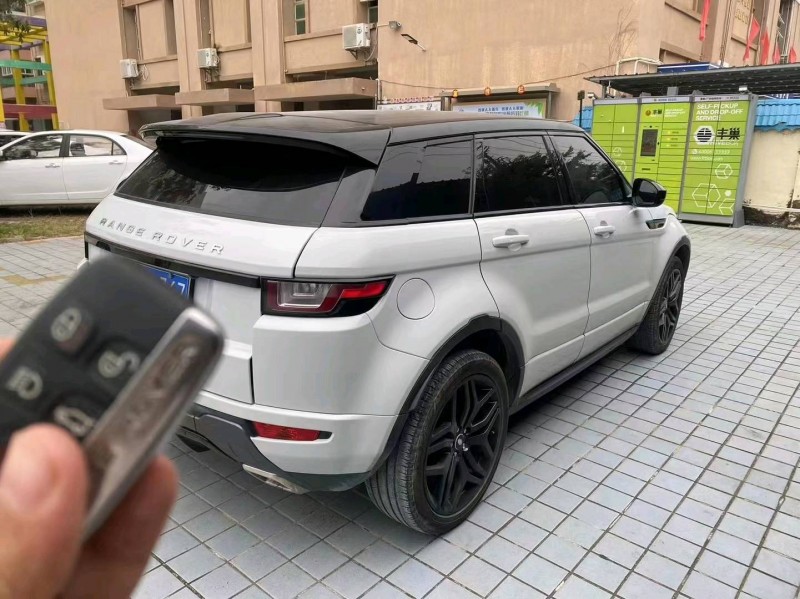 广州16年路虎极光5