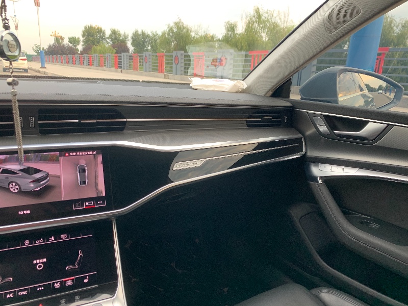 济南19年奥迪A7L4