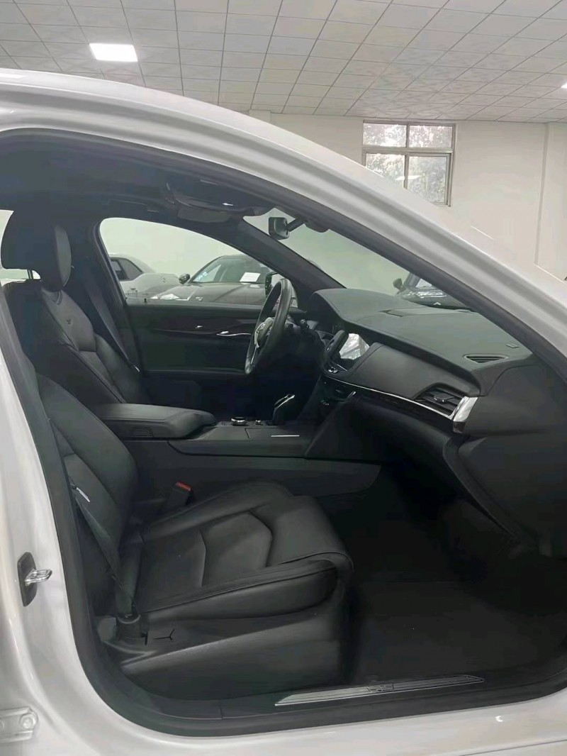 廊坊21年凯迪拉克CT64