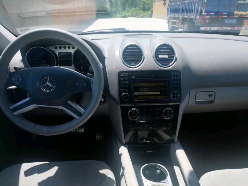 邯郸11年奔驰ML8