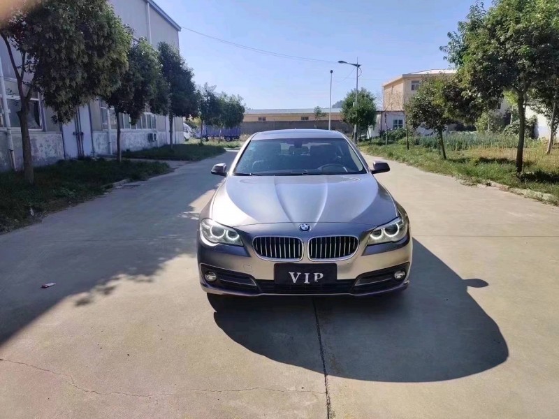 北京17年宝马5系1