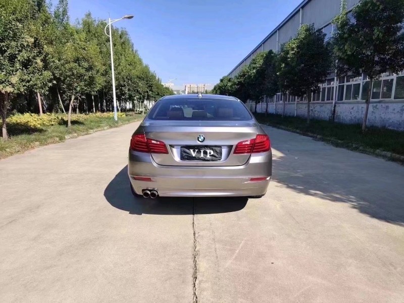 北京17年宝马5系9