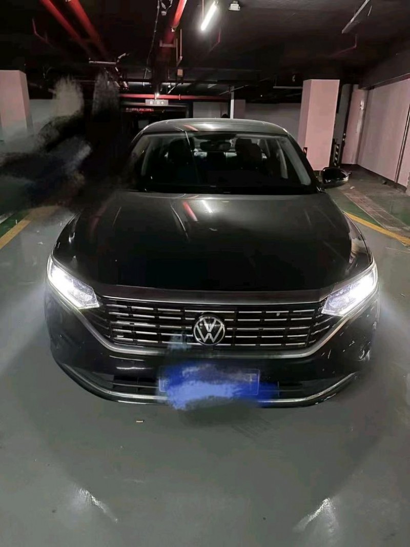 重庆22年大众帕萨特1