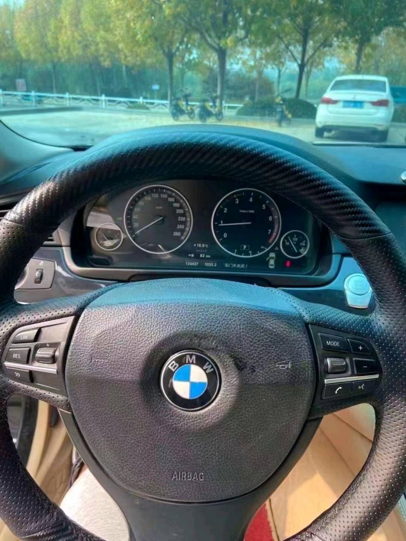 北京12年宝马5系4