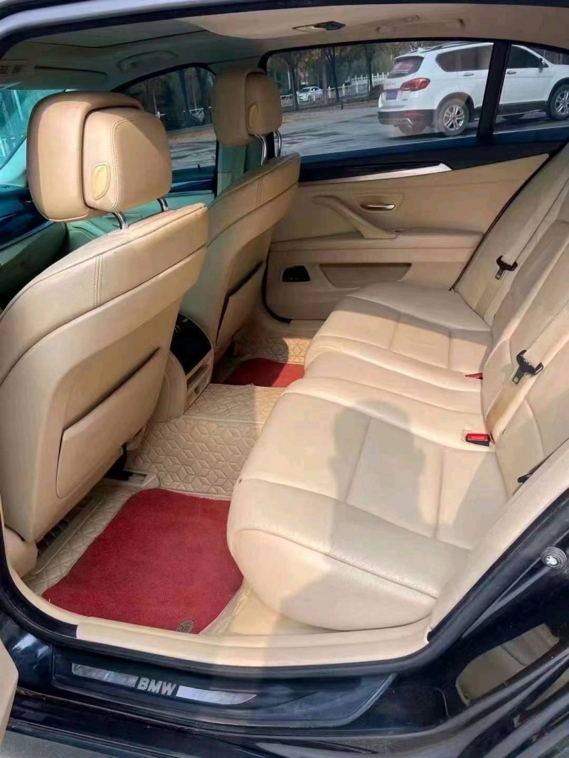 北京12年宝马5系7