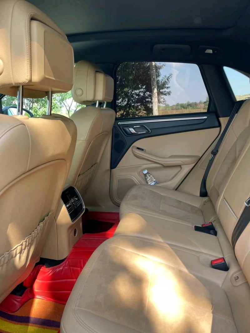 徐州17年保时捷Macan6