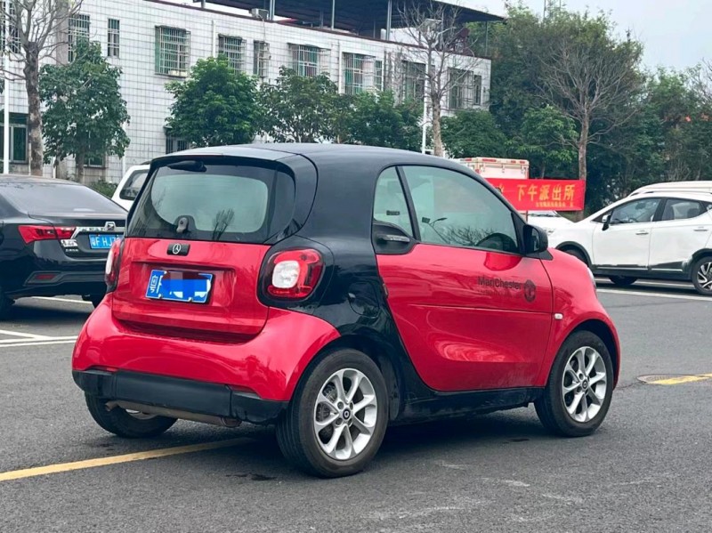 东莞17年奔驰smart7