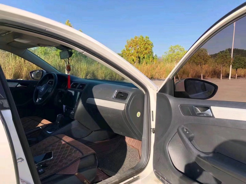 邯郸14年大众速腾3