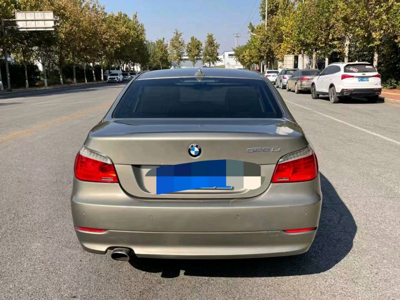 保定10年宝马5系9