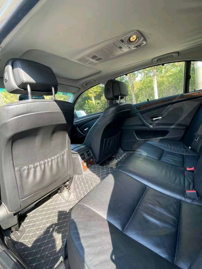 保定10年宝马5系8