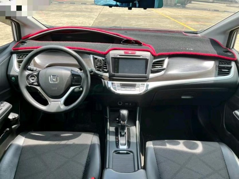 东莞14年本田杰德5