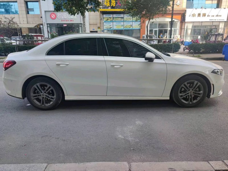 石家庄20年奔驰A3